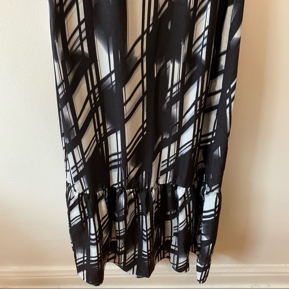 Parker Backless Printed Ruffle Hem Maxi Dress - Picture 3 of 7